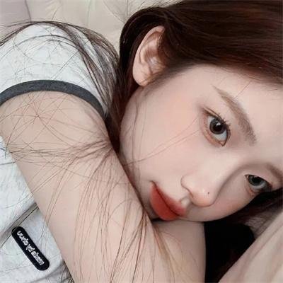 滑稽女郎